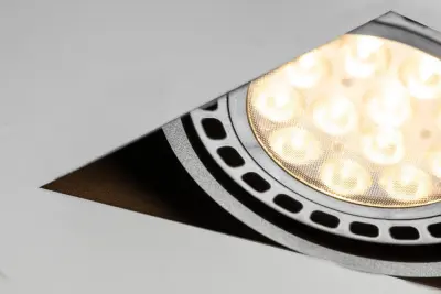 Decor Milo zwarte frameloze plafondinbouwlamp met 1 lichtbron 4731