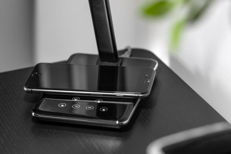 Decor Bureaulamp Tritton 6W 340lm AC220-240V 4-CCT Draadloos Opladen USB PF>0 5 RA>80 zwart 1208962518