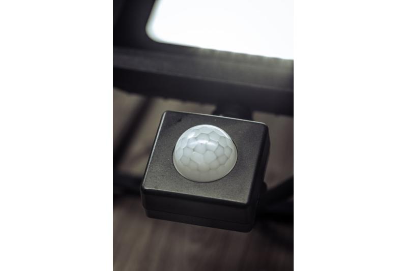 Floodlight INEXT LED with a motion sensor, 10W, 800lm, AC220-240V, 50/60 Hz, PF> 0.9, RA> 80, IP65, 120 1208962858