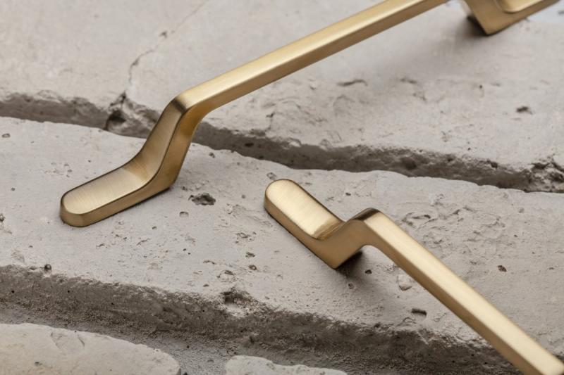 Zamak handle FLAVIO C=128 mm gold brass 1208966014