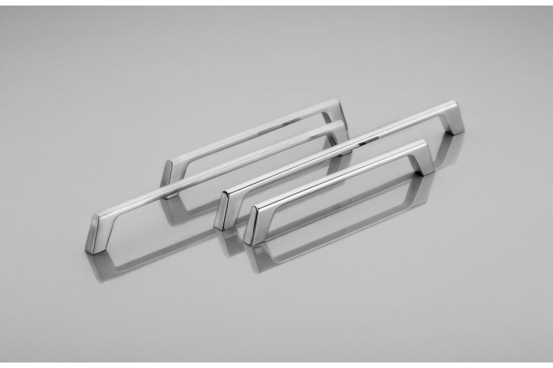 Zamak handle G2 C=160mm chrome 1208966080