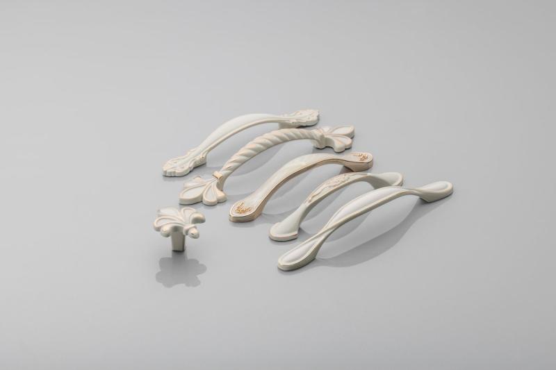 Zamak handle ROYAL3 C=96mm white/gold 1208966197