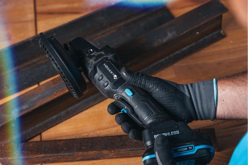 HÖGERT Kabelloze haakse slijper met peddelschakelaar, 125MM, 18V, set met accu, lader, accessoires