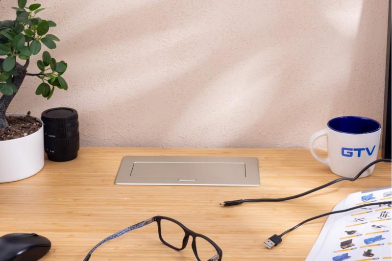 Meubelaansluiting MULTISOFT, 2xSHUKO, USB A+C, RJ45, kabel 1.5 m, aluminium