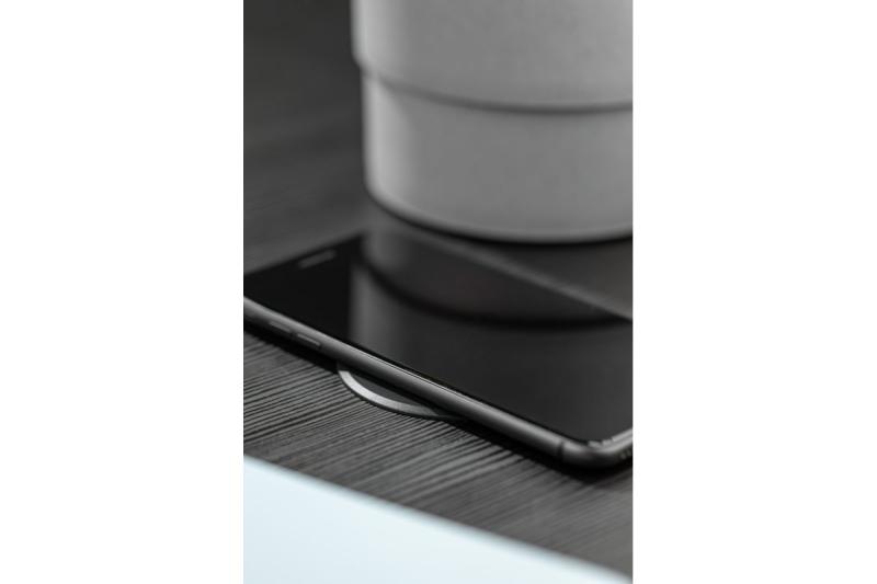 Draadloos oplaadapparaat met snel opladen, inbouw, zwart