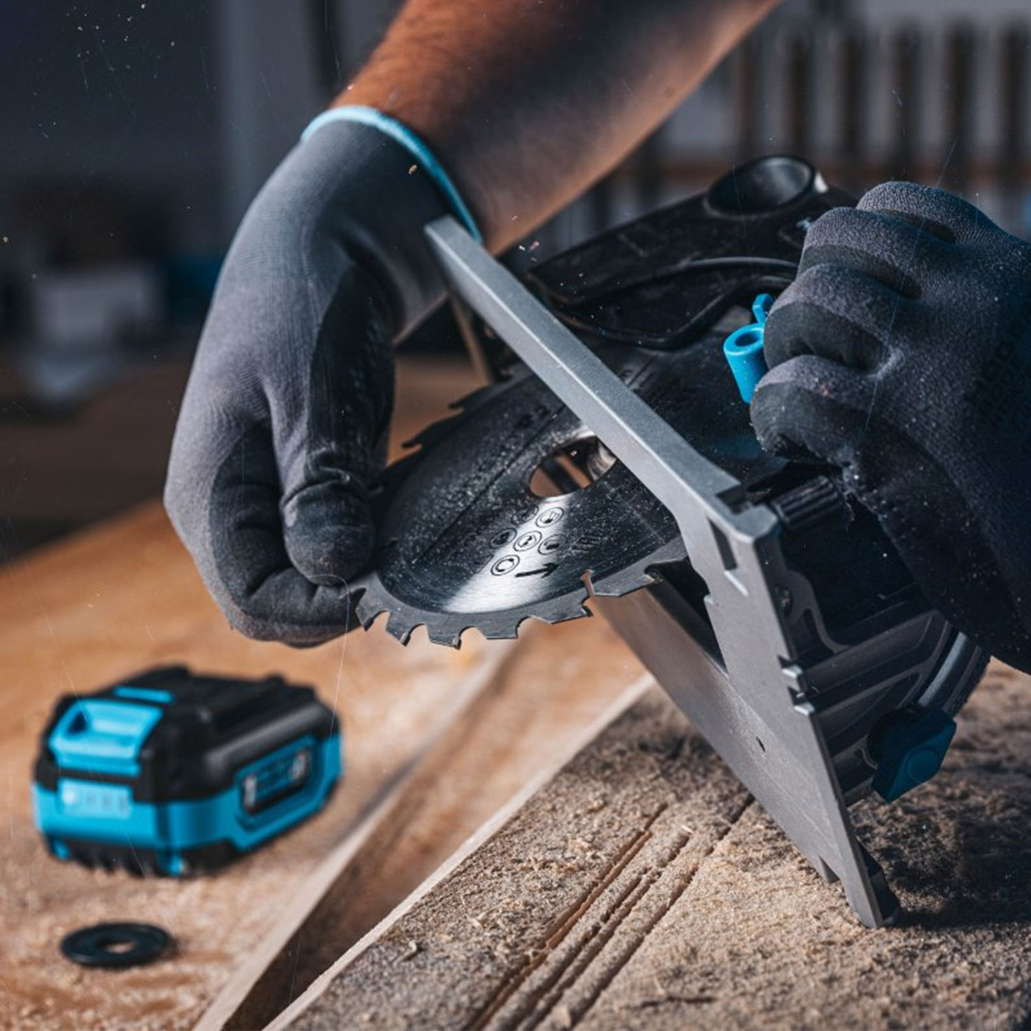 Hoe u Blad Uitval op Cirkelzagen kunt Voorkomen: Verleng de Levensduur van uw Elektrisch Gereedschap als een Professional